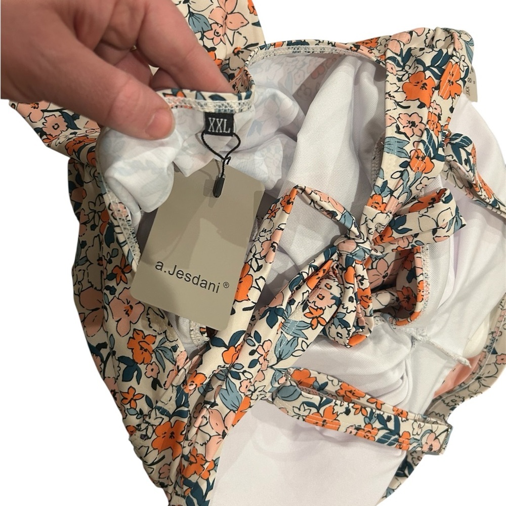 🌺 a.Jesdani Floral Cutout One‑Piece Swimsuit – XXL – Tummy Control, Push‑Up - Picture 8 of 9